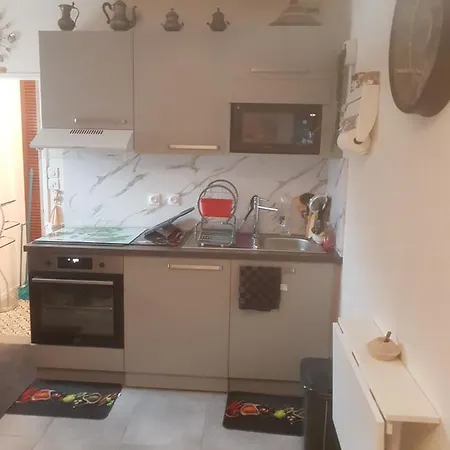 Un Reveil Au Port Olona Apartment